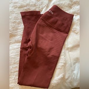 Alphalete leggings. Size small. Barely worn. Burnt orange.